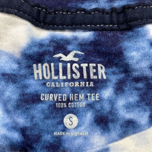 Hollister Long Sleeved TeeShirt (Men’s Size S) • Blue & White tie dye • Cotton - Picture 3 of 5